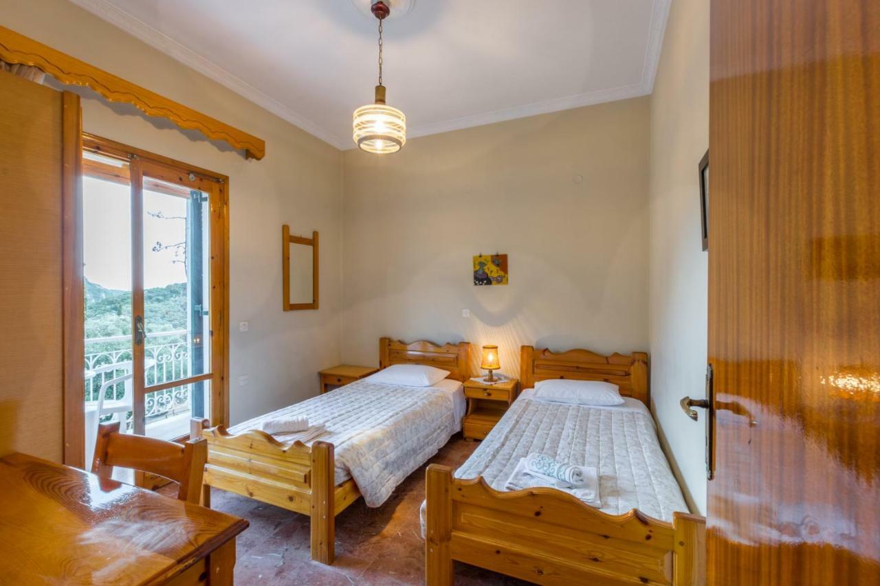 Villa Maria Makri Палеокастрица Екстериор снимка